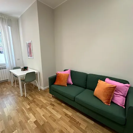 Apartman Bn - Via Savona Milánó